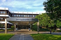 Bertelsmann Wiki, Facts