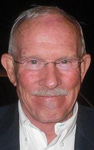 Tom Smothers Net Worth 2024, Height, Wiki, Age